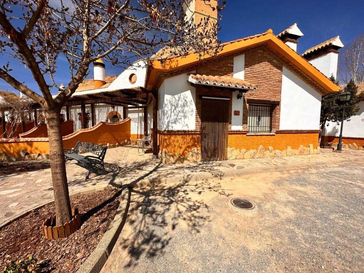 Cuevas La Granja Apartamento Benalúa de Guadix Exterior foto